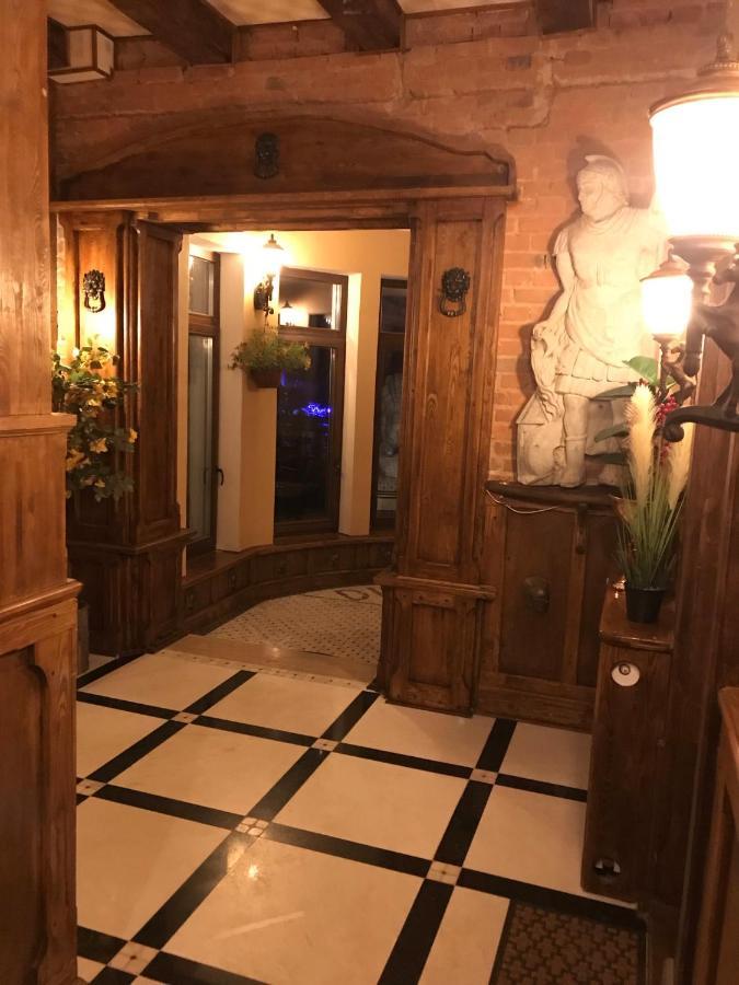 Dworek Oliwski Bed & Breakfast Gdansk Luaran gambar