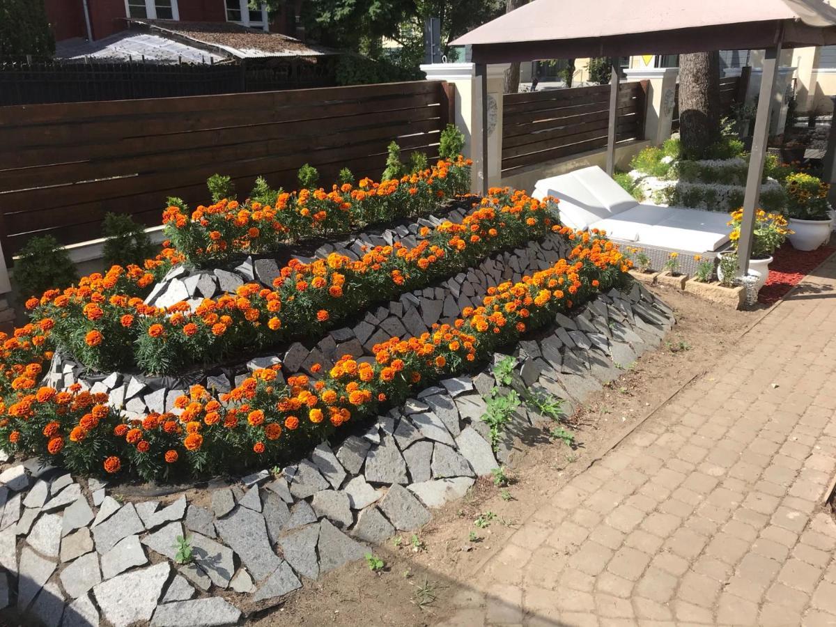 Dworek Oliwski Bed & Breakfast Gdansk Luaran gambar