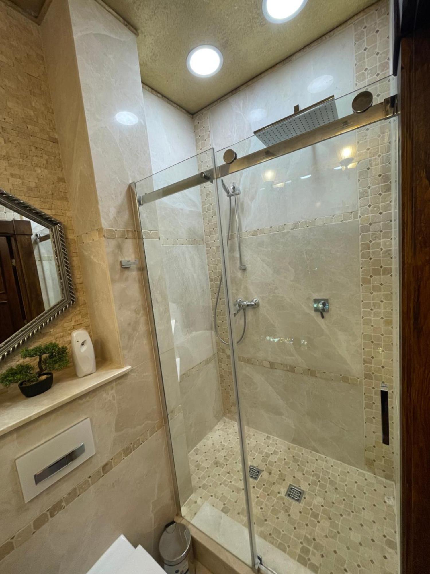 Dworek Oliwski Bed & Breakfast Gdansk Luaran gambar
