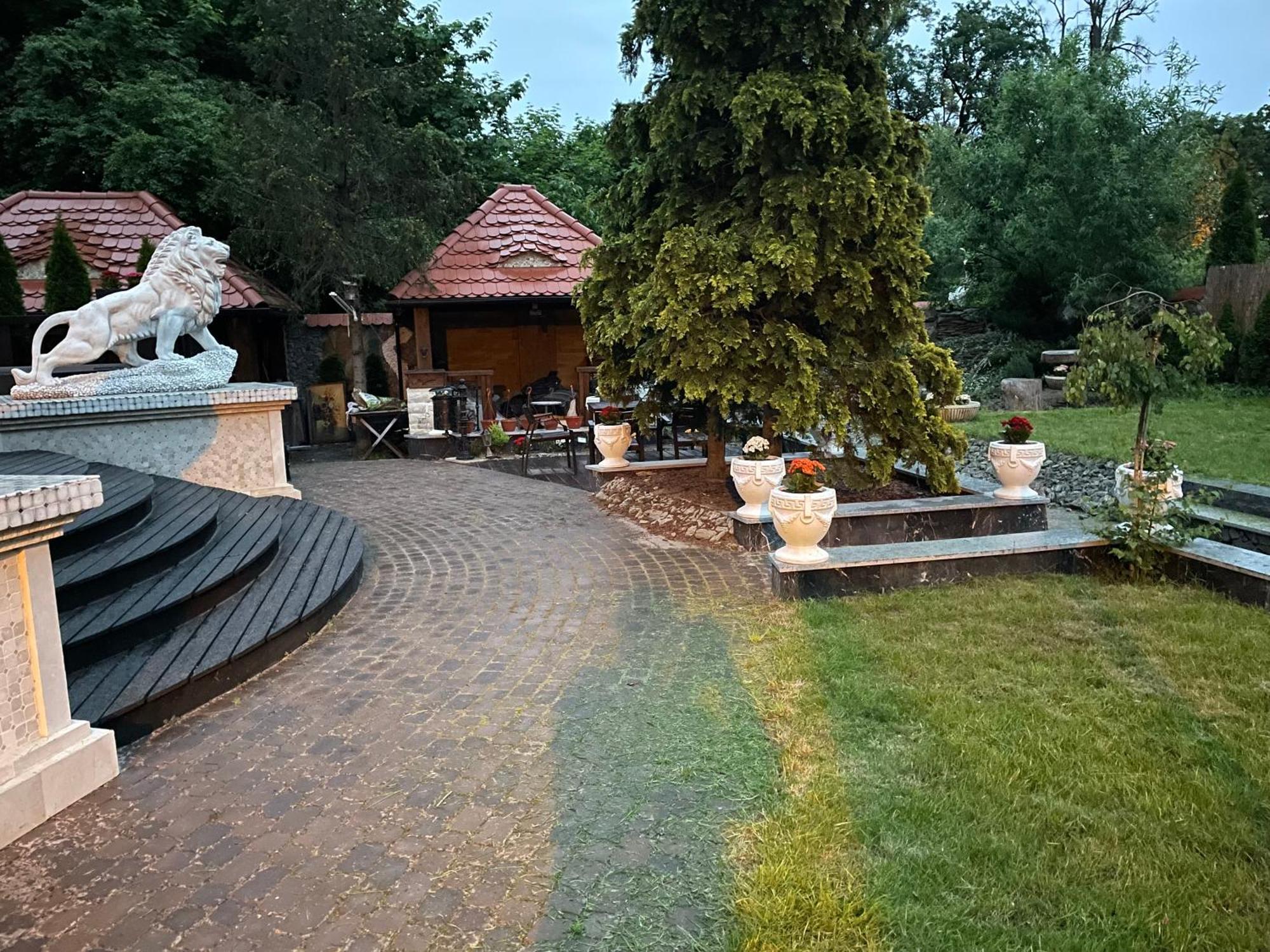 Dworek Oliwski Bed & Breakfast Gdansk Luaran gambar