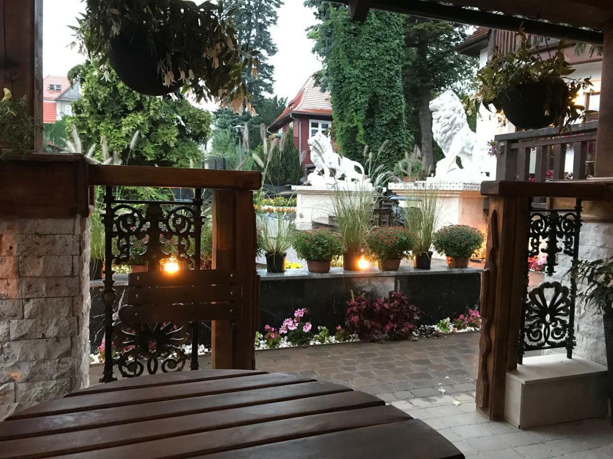Dworek Oliwski Bed & Breakfast Gdansk Luaran gambar